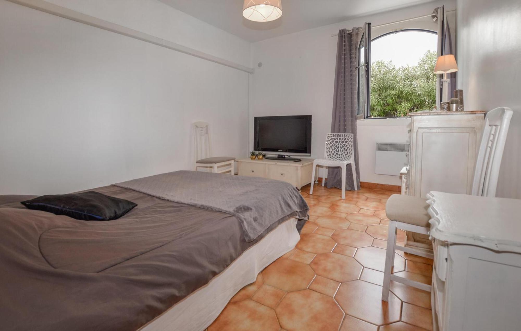 Lovely Apartment In Furiani With Kitchen Buitenkant foto