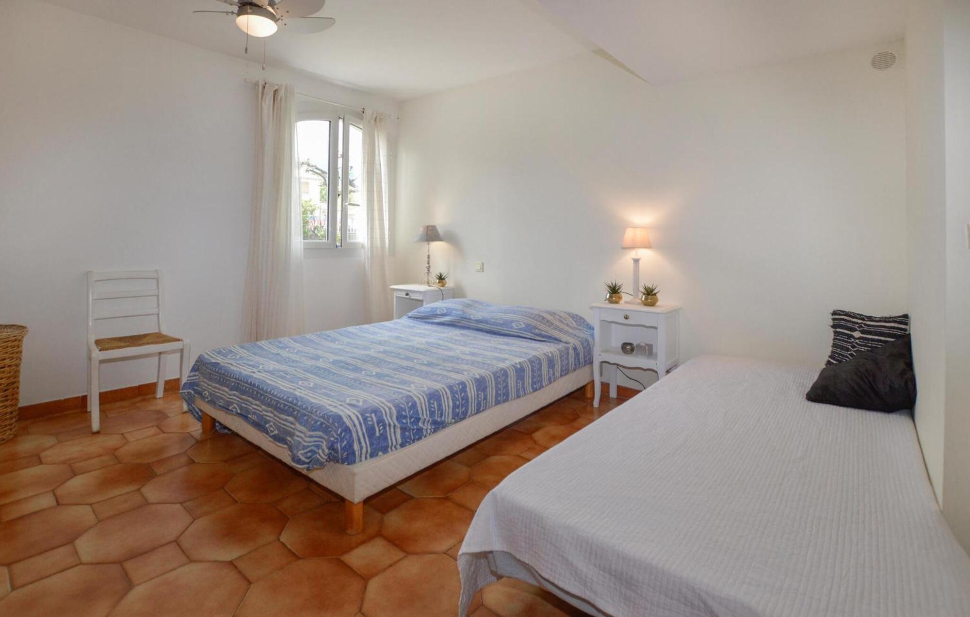 Lovely Apartment In Furiani With Kitchen Buitenkant foto